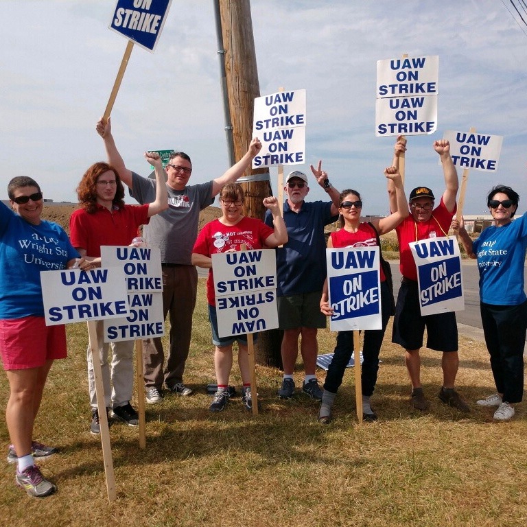 AAUP-WSU with UAW Strikers 3